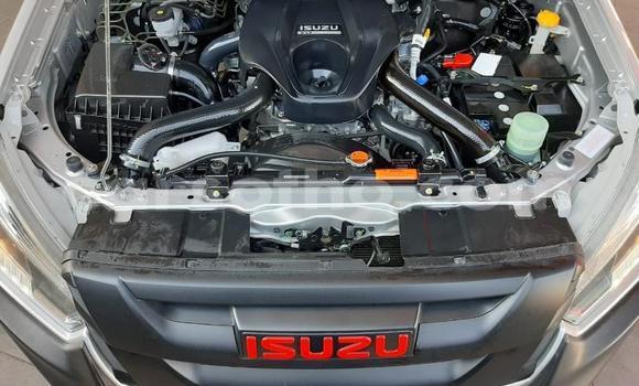 Acheter Occasion Voiture Isuzu KB Gris à Maseru, Maseru Acheter Occasion Voiture Isuzu KB Gris à Maseru, Maseru