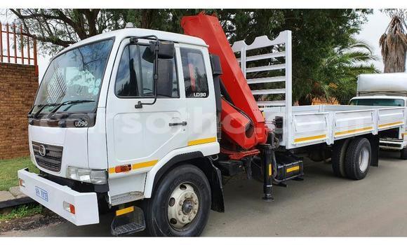 Acheter Occasion Voiture Nissan Urvan Blanc à Maseru, Maseru Acheter Occasion Voiture Nissan Urvan Blanc à Maseru, Maseru