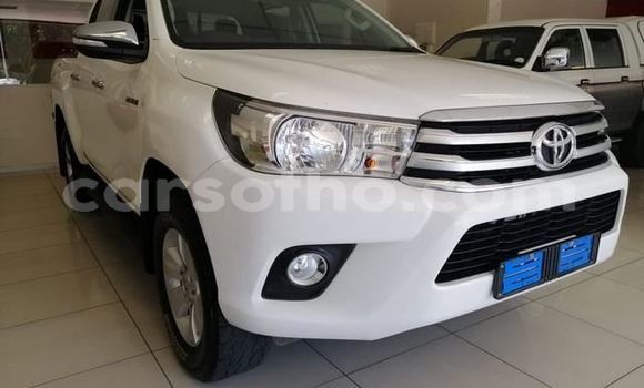 Buy Used Toyota Hilux White Car in Butha Buthe in Butha-Buthe Buy Used Toyota Hilux White Car in Butha Buthe in Butha-Buthe