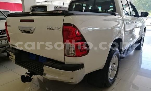 Buy Used Toyota Hilux White Car in Butha Buthe in Butha-Buthe Buy Used Toyota Hilux White Car in Butha Buthe in Butha-Buthe