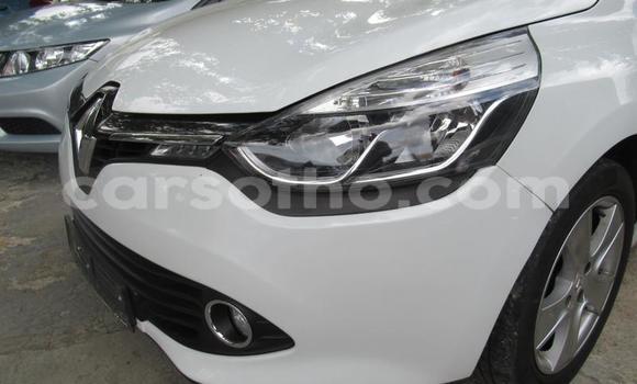 Buy Used Renault Clio White Car in Maseru in Maseru Buy Used Renault Clio White Car in Maseru in Maseru