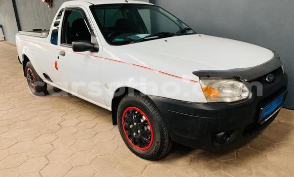 Acheter Occasion Voiture Ford Bronco Blanc à Maseru, Maseru Acheter Occasion Voiture Ford Bronco Blanc à Maseru, Maseru