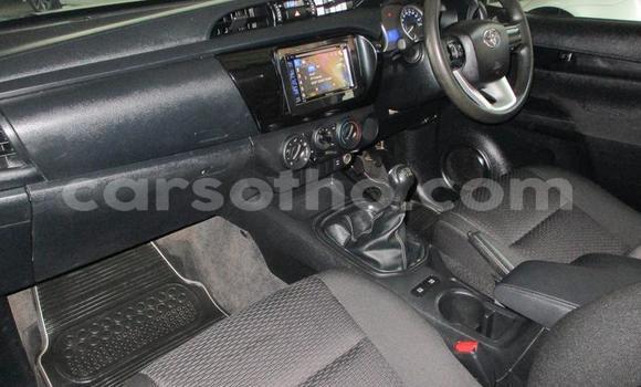 Acheter Occasion Voiture Toyota Hilux Vert à Maseru, Maseru Acheter Occasion Voiture Toyota Hilux Vert à Maseru, Maseru