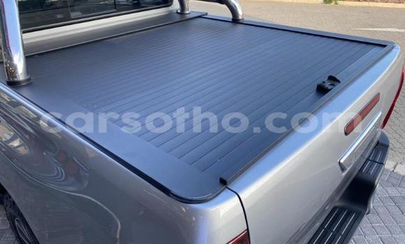 Buy Used Toyota Hilux Silver Car in Maseru in Maseru Buy Used Toyota Hilux Silver Car in Maseru in Maseru