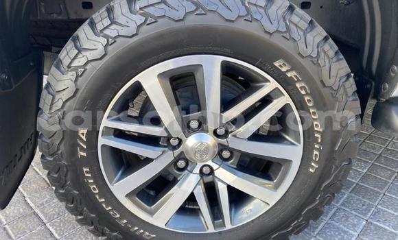 Buy Used Toyota Hilux Silver Car in Maseru in Maseru Buy Used Toyota Hilux Silver Car in Maseru in Maseru