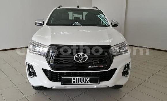 اشتري جديد Toyota Hilux Green سيارة في Maseru في Maseru اشتري جديد Toyota Hilux Green سيارة في Maseru في Maseru