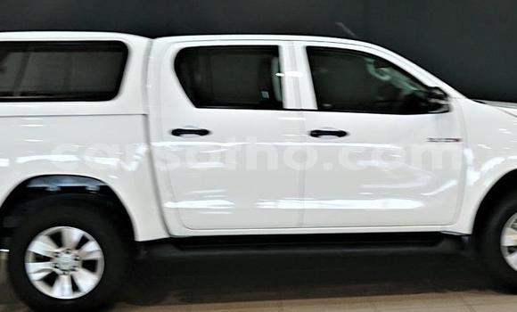Acheter Occasion Voiture Toyota Hilux Blanc à Maseru, Maseru Acheter Occasion Voiture Toyota Hilux Blanc à Maseru, Maseru
