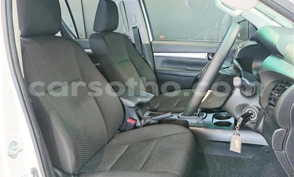 Acheter Occasion Voiture Toyota Hilux Blanc à Maseru, Maseru Acheter Occasion Voiture Toyota Hilux Blanc à Maseru, Maseru