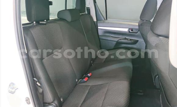 Acheter Occasion Voiture Toyota Hilux Blanc à Maseru, Maseru Acheter Occasion Voiture Toyota Hilux Blanc à Maseru, Maseru