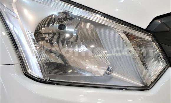 Acheter Occasion Voiture Isuzu KB Blanc à Maseru, Maseru Acheter Occasion Voiture Isuzu KB Blanc à Maseru, Maseru