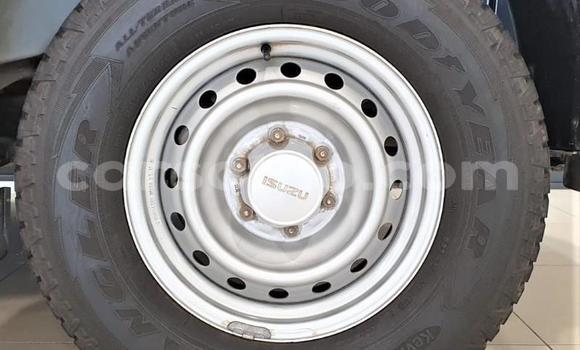 Acheter Occasion Voiture Isuzu KB Blanc à Maseru, Maseru Acheter Occasion Voiture Isuzu KB Blanc à Maseru, Maseru