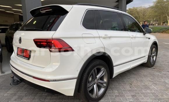 Acheter Occasion Voiture Volkswagen Tiguan Blanc à Maseru, Maseru Acheter Occasion Voiture Volkswagen Tiguan Blanc à Maseru, Maseru
