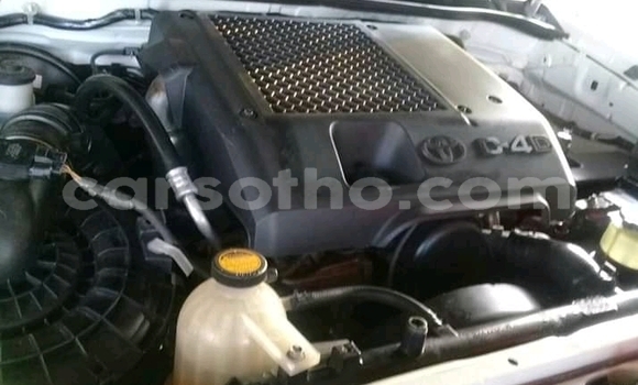 Acheter Occasion Voiture Toyota Hilux Blanc à Mafeteng, Mafeteng Acheter Occasion Voiture Toyota Hilux Blanc à Mafeteng, Mafeteng