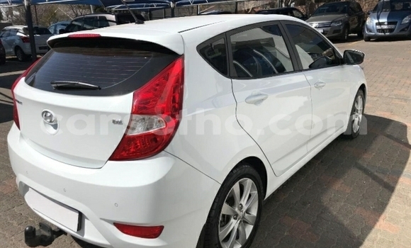 Acheter Occasion Voiture Hyundai Accent Blanc à Mokhotlong, Berea Acheter Occasion Voiture Hyundai Accent Blanc à Mokhotlong, Berea