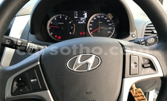 Acheter Occasion Voiture Hyundai Accent Blanc à Mokhotlong, Berea Acheter Occasion Voiture Hyundai Accent Blanc à Mokhotlong, Berea