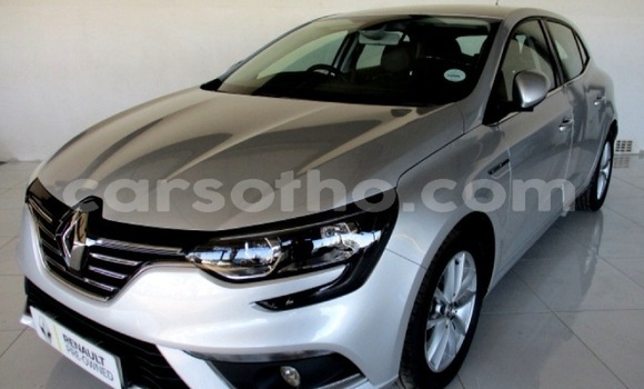 Acheter Occasion Voiture Renault 19 Gris à Mokhotlong, Berea Acheter Occasion Voiture Renault 19 Gris à Mokhotlong, Berea