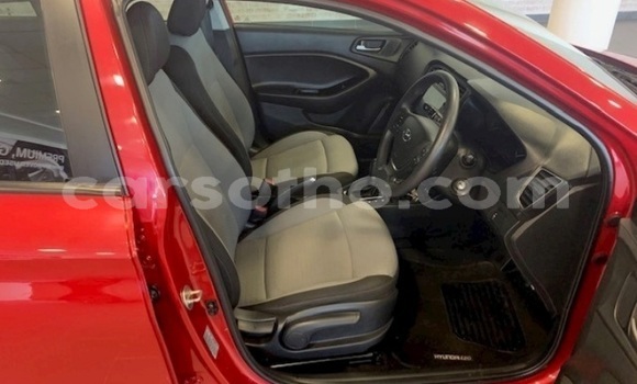 Acheter Occasion Voiture Hyundai i20 Rouge à Maputsoe, Leribe Acheter Occasion Voiture Hyundai i20 Rouge à Maputsoe, Leribe