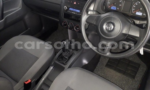 Acheter Occasion Voiture Volkswagen Polo Blanc à Maseru, Maseru Acheter Occasion Voiture Volkswagen Polo Blanc à Maseru, Maseru