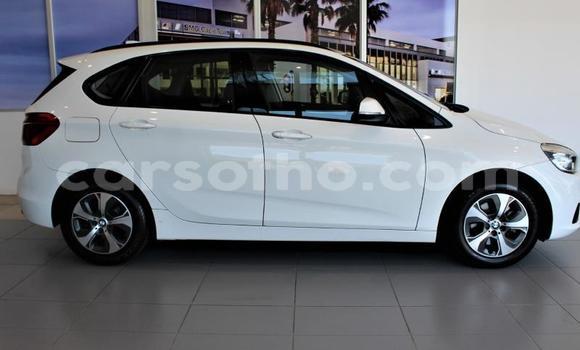 Sayi Na hannu BMW 2er Active Tourer White Mota in Import - Dubai a Maseru Sayi Na hannu BMW 2er Active Tourer White Mota in Import - Dubai a Maseru