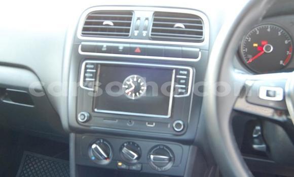 Sayi Na hannu Volkswagen Polo Red Mota in Import - Dubai a Maseru Sayi Na hannu Volkswagen Polo Red Mota in Import - Dubai a Maseru