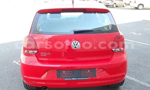 Sayi Na hannu Volkswagen Polo Red Mota in Import - Dubai a Maseru Sayi Na hannu Volkswagen Polo Red Mota in Import - Dubai a Maseru