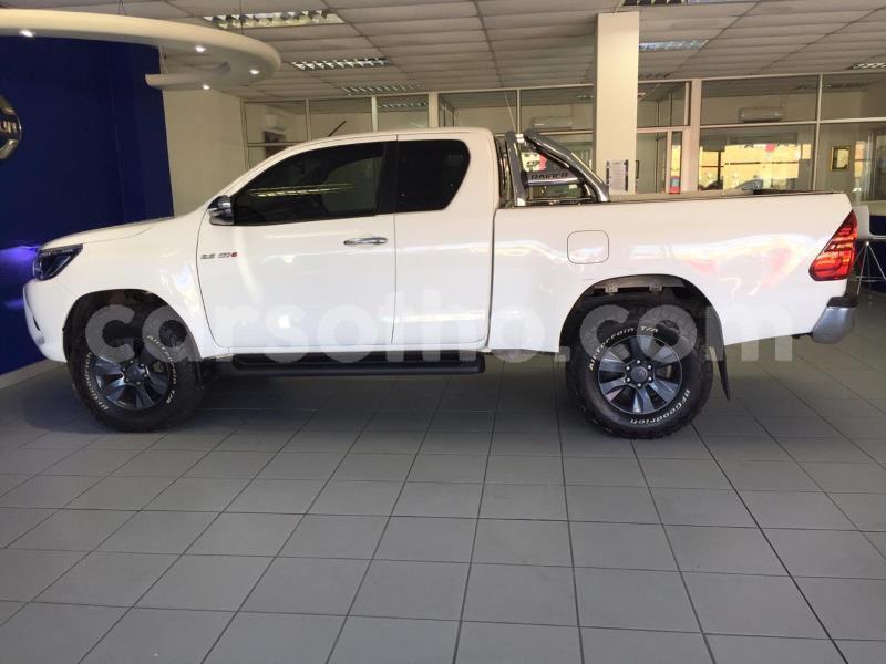 Big with watermark toyota hilux maseru import dubai 18761