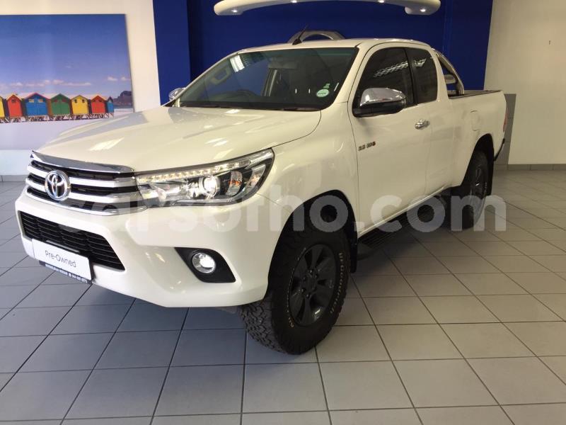 Big with watermark toyota hilux maseru import dubai 18761