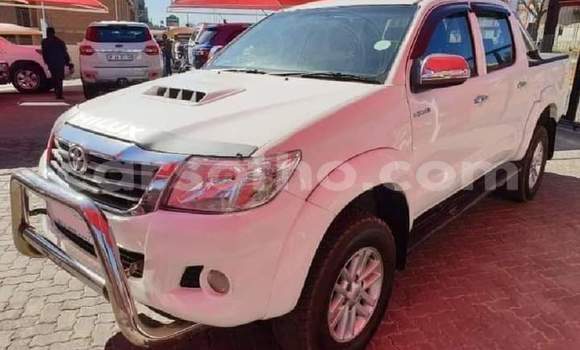 Acheter Occasion Voiture Toyota Hilux Blanc à Maseru, Maseru Acheter Occasion Voiture Toyota Hilux Blanc à Maseru, Maseru