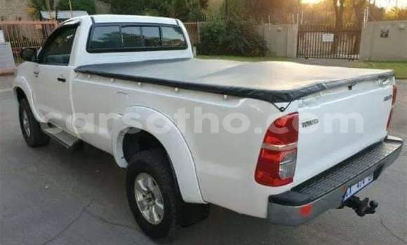 Acheter Occasion Voiture Toyota Hilux Blanc à Maseru, Maseru Acheter Occasion Voiture Toyota Hilux Blanc à Maseru, Maseru