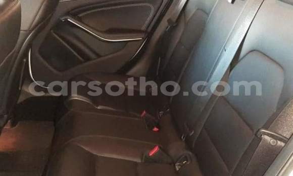 Acheter Occasion Voiture Mercedes-Benz A–Class Blanc à Maseru, Maseru Acheter Occasion Voiture Mercedes-Benz A–Class Blanc à Maseru, Maseru