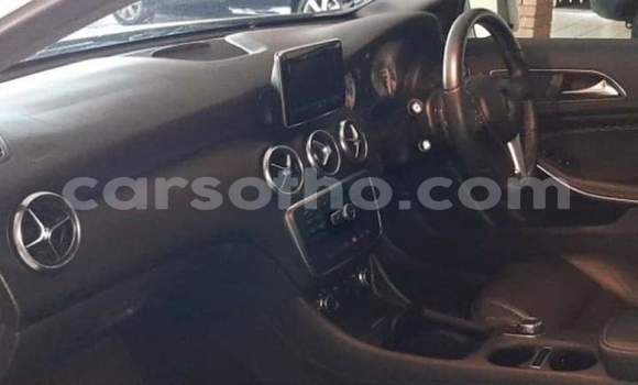Acheter Occasion Voiture Mercedes-Benz A–Class Blanc à Maseru, Maseru Acheter Occasion Voiture Mercedes-Benz A–Class Blanc à Maseru, Maseru