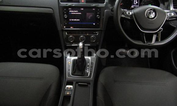 Sayi Na hannu Volkswagen Golf GTI White Mota in Import - Dubai a Maseru Sayi Na hannu Volkswagen Golf GTI White Mota in Import - Dubai a Maseru