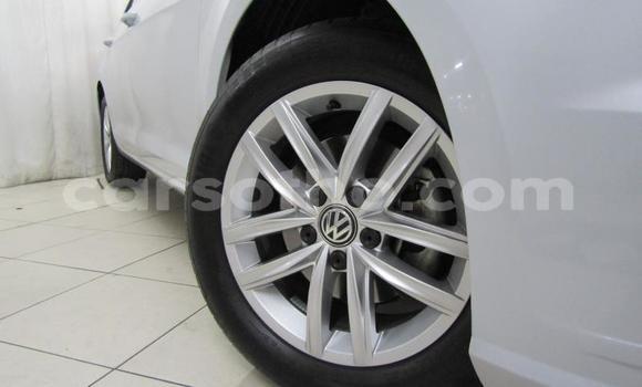 Sayi Na hannu Volkswagen Golf GTI White Mota in Import - Dubai a Maseru Sayi Na hannu Volkswagen Golf GTI White Mota in Import - Dubai a Maseru