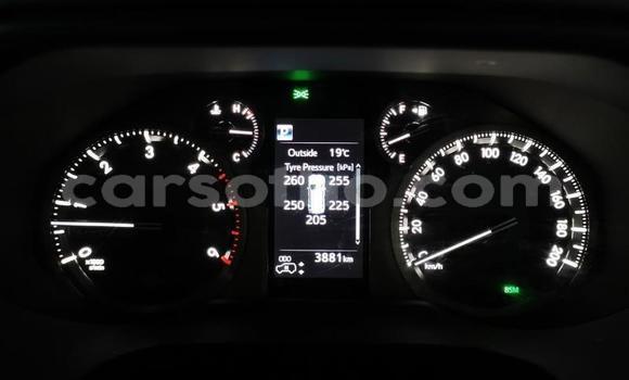 Sayi Na hannu Toyota Land Cruiser Prado White Mota in Import - Dubai a Maseru Sayi Na hannu Toyota Land Cruiser Prado White Mota in Import - Dubai a Maseru