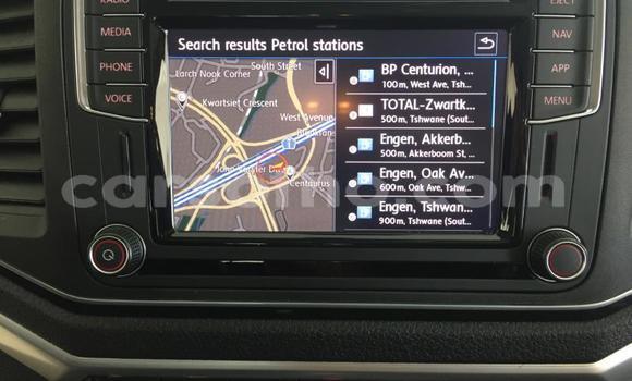 Acheter Occasion Voiture Volkswagen Amarok Blanc à Maseru, Maseru Acheter Occasion Voiture Volkswagen Amarok Blanc à Maseru, Maseru