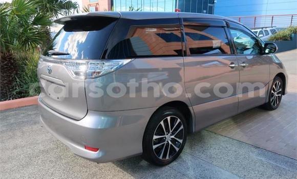 اشتري مستعمل Toyota Allion White سيارة في Butha Buthe في Butha-Buthe اشتري مستعمل Toyota Allion White سيارة في Butha Buthe في Butha-Buthe