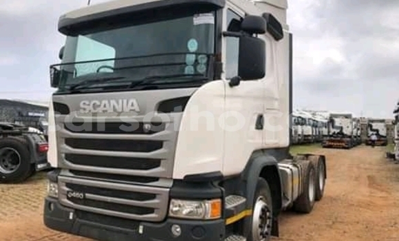 Sayi Na hannu Scania R420 White Babbar mota in Hlotse a Leribe Sayi Na hannu Scania R420 White Babbar mota in Hlotse a Leribe
