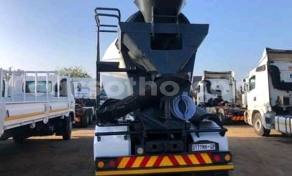 Acheter Occasion Utilitaire Mercedes‒Benz 2628 Blanc à Hlotse, Leribe Acheter Occasion Utilitaire Mercedes‒Benz 2628 Blanc à Hlotse, Leribe