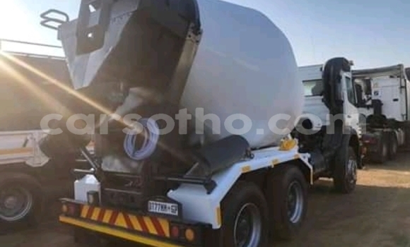 Acheter Occasion Utilitaire Mercedes‒Benz 2628 Blanc à Hlotse, Leribe Acheter Occasion Utilitaire Mercedes‒Benz 2628 Blanc à Hlotse, Leribe