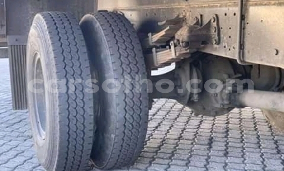 Buy Used Isuzu FTR 850 White Truck in Hlotse in Leribe Buy Used Isuzu FTR 850 White Truck in Hlotse in Leribe