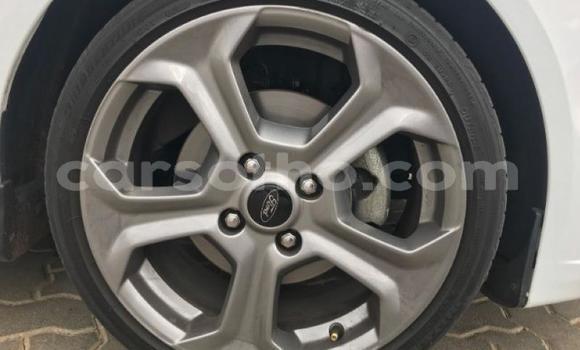 اشتري مستعمل Ford Fiesta White سيارة في Maseru في Maseru اشتري مستعمل Ford Fiesta White سيارة في Maseru في Maseru