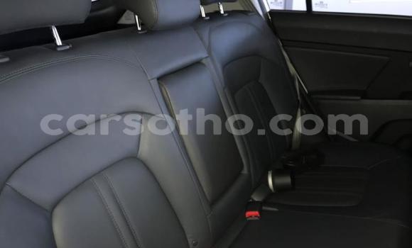 Sayi Na hannu Kia Sportage Silver Mota in Import - Dubai a Maseru Sayi Na hannu Kia Sportage Silver Mota in Import - Dubai a Maseru
