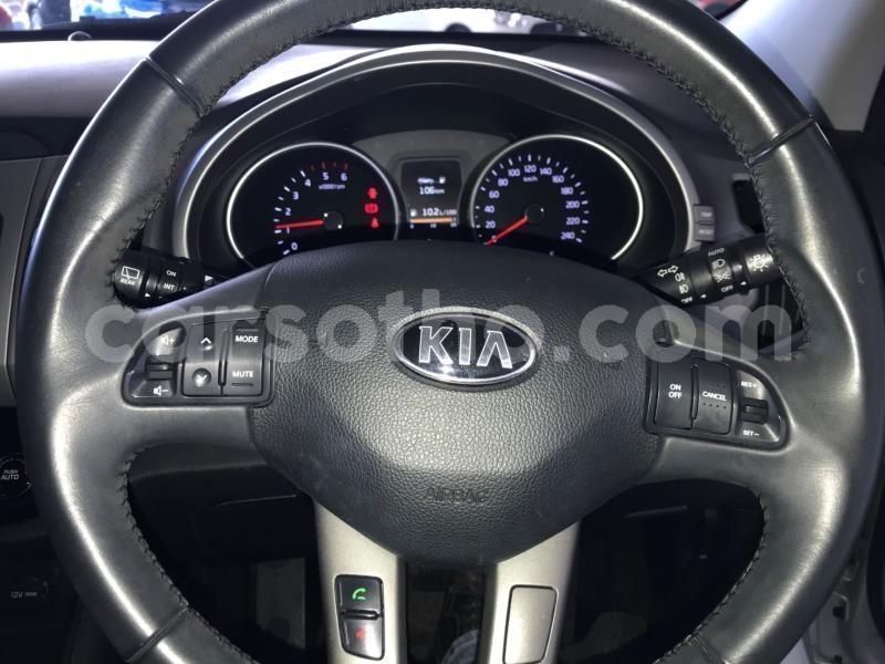 Big with watermark kia sportage maseru import dubai 18805