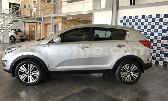 Sayi Na hannu Kia Sportage Silver Mota in Import - Dubai a Maseru Sayi Na hannu Kia Sportage Silver Mota in Import - Dubai a Maseru