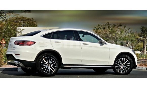 Buy Import Mercedes-Benz GLC White Car in Import - Dubai in Maseru Buy Import Mercedes-Benz GLC White Car in Import - Dubai in Maseru