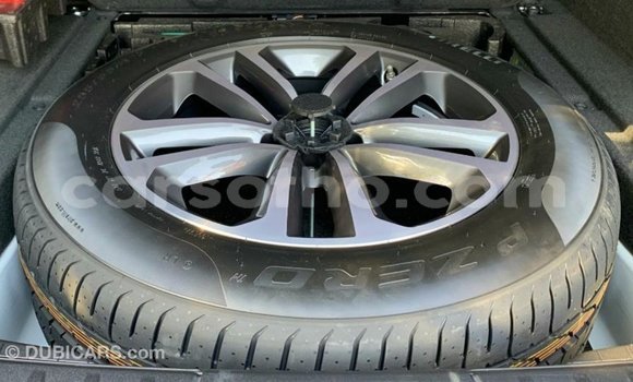 Sayi Imported Jaguar F-Pace White Mota in Import - Dubai a Maseru Sayi Imported Jaguar F-Pace White Mota in Import - Dubai a Maseru