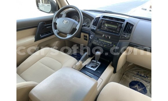 Buy Import Toyota Land Cruiser Other Car in Import - Dubai in Maseru Buy Import Toyota Land Cruiser Other Car in Import - Dubai in Maseru