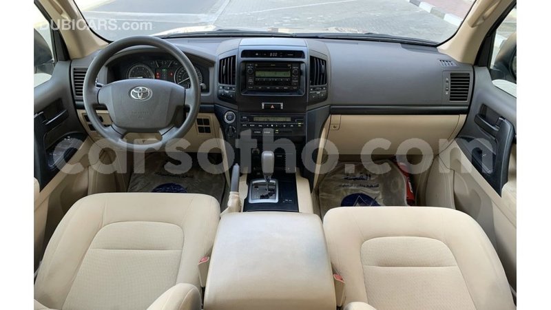 Big with watermark toyota land cruiser maseru import dubai 18827