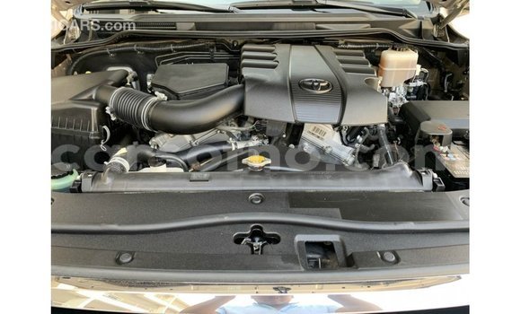 Buy Import Toyota Land Cruiser Other Car in Import - Dubai in Maseru Buy Import Toyota Land Cruiser Other Car in Import - Dubai in Maseru