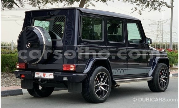 Sayi Imported Mercedes-Benz 190 Blue Mota in Import - Dubai a Maseru Sayi Imported Mercedes-Benz 190 Blue Mota in Import - Dubai a Maseru